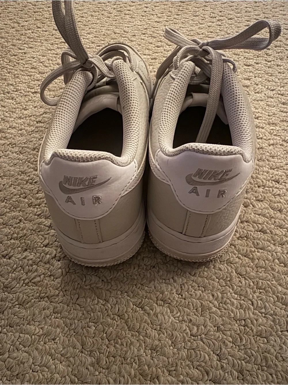 Nike Kids Light Gray/Green and White Low-Top Sneakers